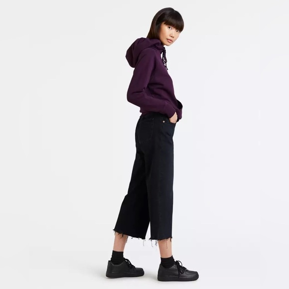 NWT. Levi’s 31 High Water Wide Leg Jeans. - Picture 5 of 13